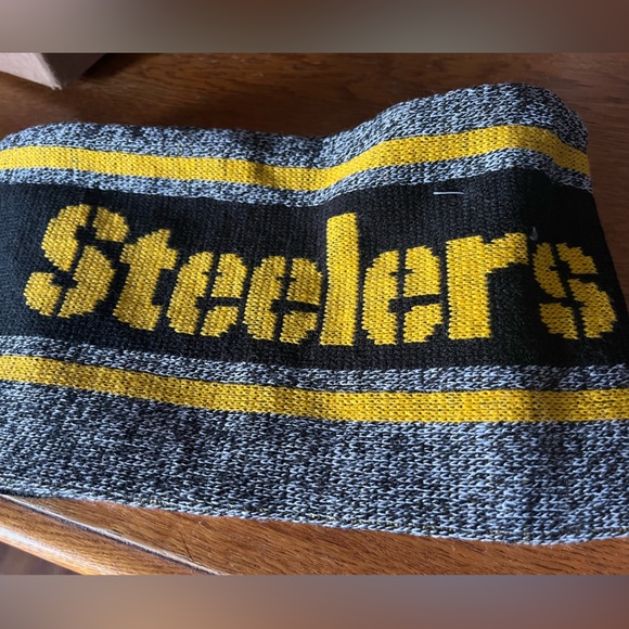 Foco Accessories - Steelers Black and Yellow Knit Scarf